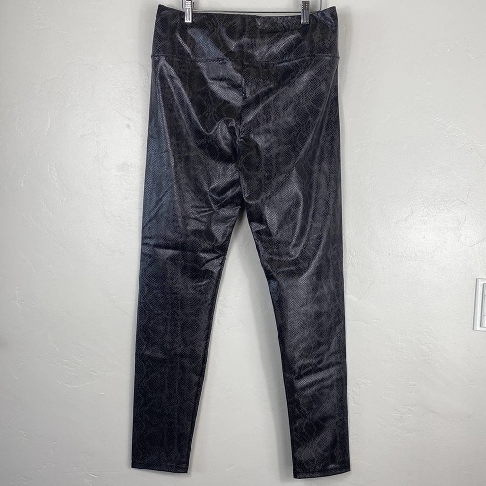 6) 7 FOR ALL MANKIND Faux Leather Snakeskin Print Leggings NWT sz L! - Picture 3 of 4